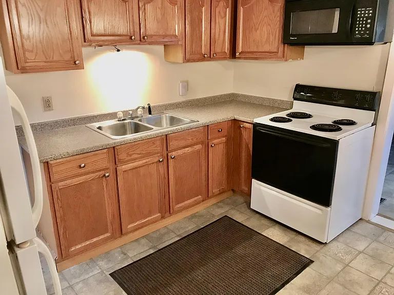 38 Canton St #2 — Photo 11
