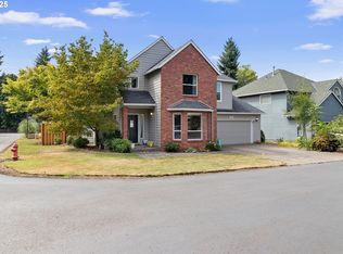 9495 SW Cherry Ln, Tualatin, OR 97062