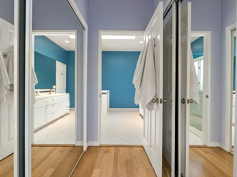 910 Nowita Pl — Photo 26