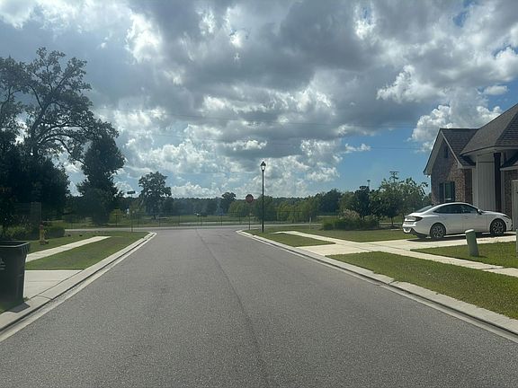 5th image of 39016 Forestwood Ave