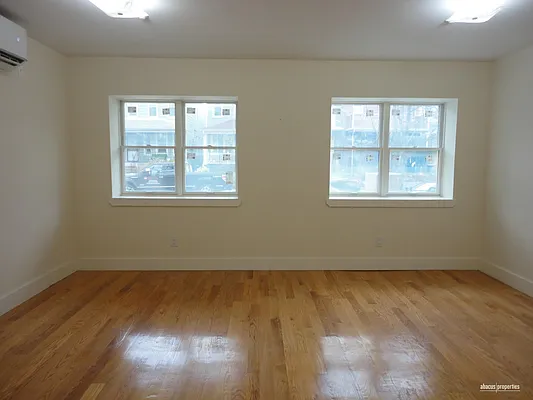 Rented by Abacus Properties | media 1