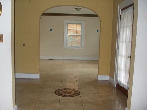 3rd image of 572-576 Irvington Ave