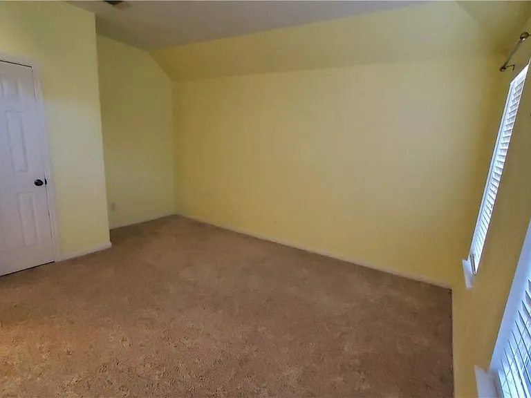 9421 Lisi Anne Dr — Photo 20
