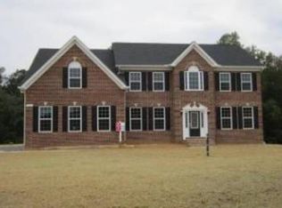 4346 Barberry Dr, Huntingtown, MD 20639