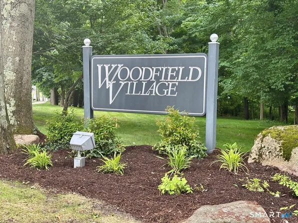 126 Roberton Crossing #126, Fairfield, CT 06825