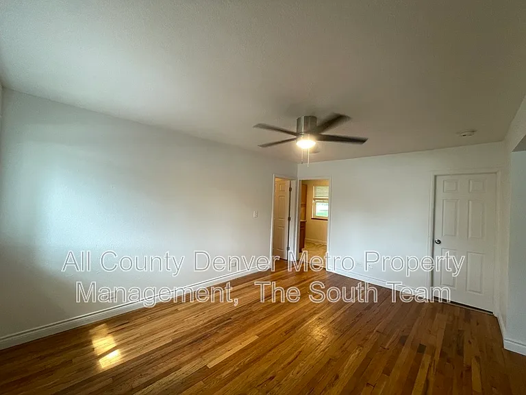 1400 Galena St — Photo 4