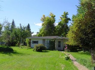 165 Washington St, Lander, WY 82520