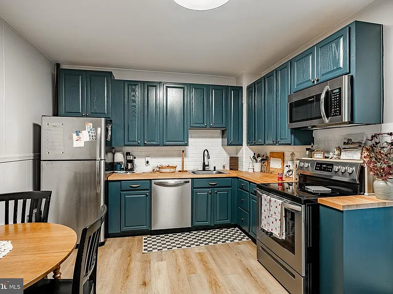 314 Walnut St #1 — Photo 11