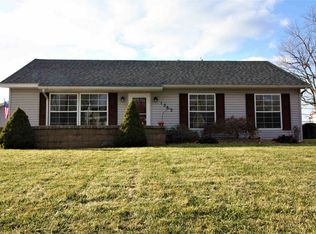 1363 Sherbrook Dr, New Haven, IN 46774