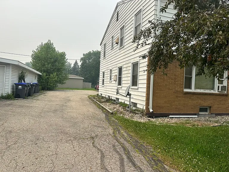 1095 Gillingham Rd #D — Photo 19