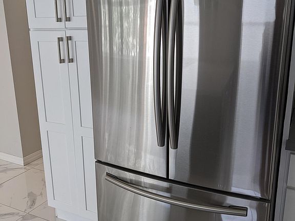 5th image of 1251 Hyde St #8