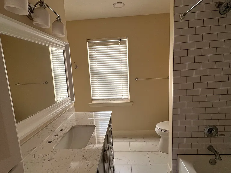 3825 Asbury Pl — Photo 9