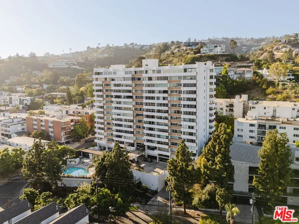 8787 Shoreham Dr APT 407, West Hollywood, CA 90069