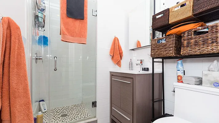 Rented by Nooklyn NYC LLC | media 36