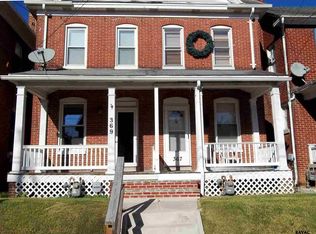 369 High St, Hanover, PA 17331