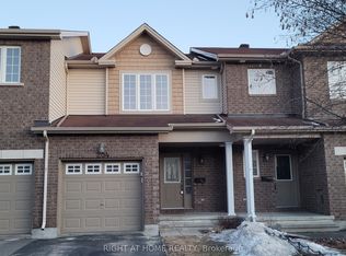 204 Rolling Meadow Cres, Ottawa, ON K1W0B1