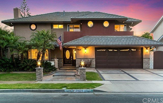 1st image of 21621 Bahama Ln