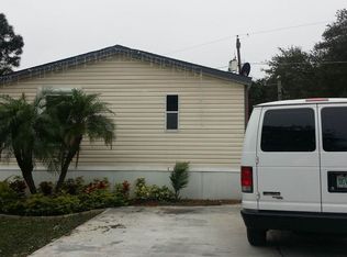 119 Kings Point Rd, Tampa, FL 33615