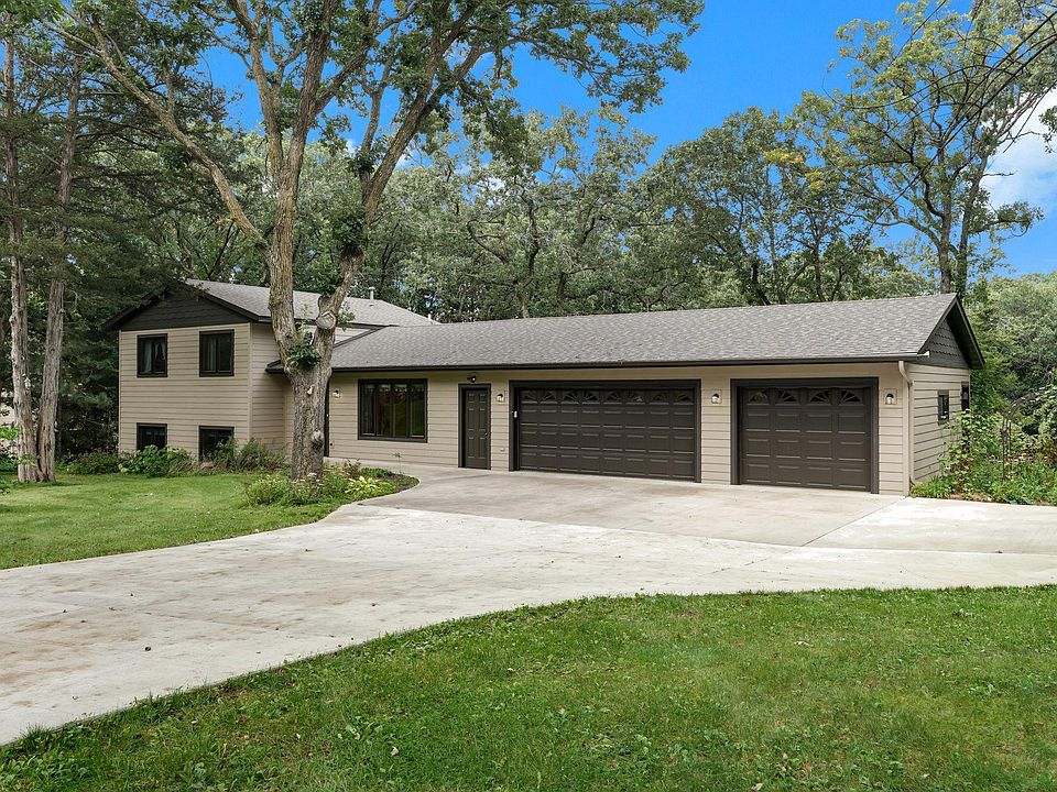 1st image of 13338 Mallard Dr SE