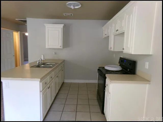 266 Glenna Ln — Photo 7