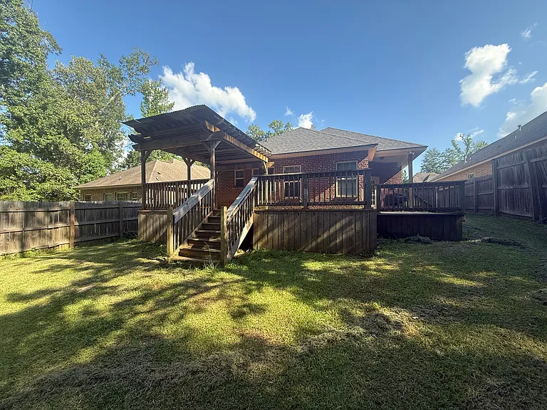 130 Markia Dr — Photo 30