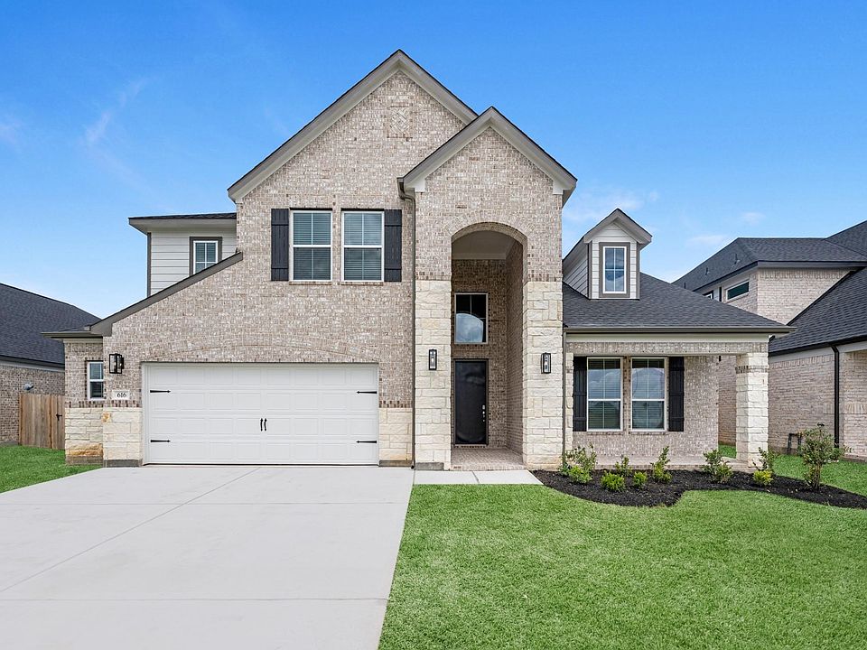 1st image of 616 Juniper Heights Ln