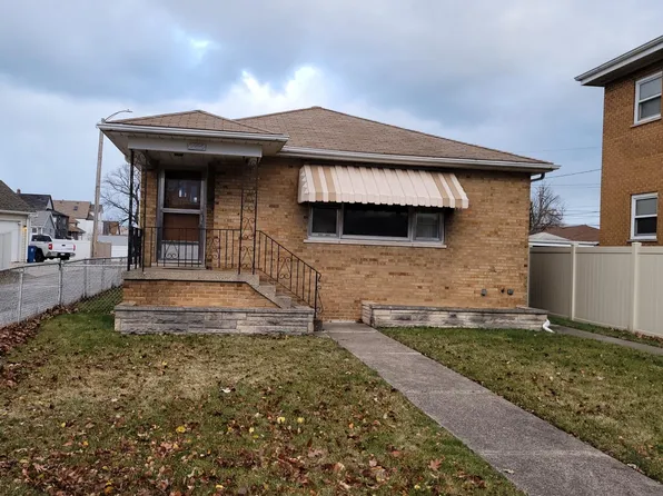 1745 Lake Ave, Whiting, IN 46394