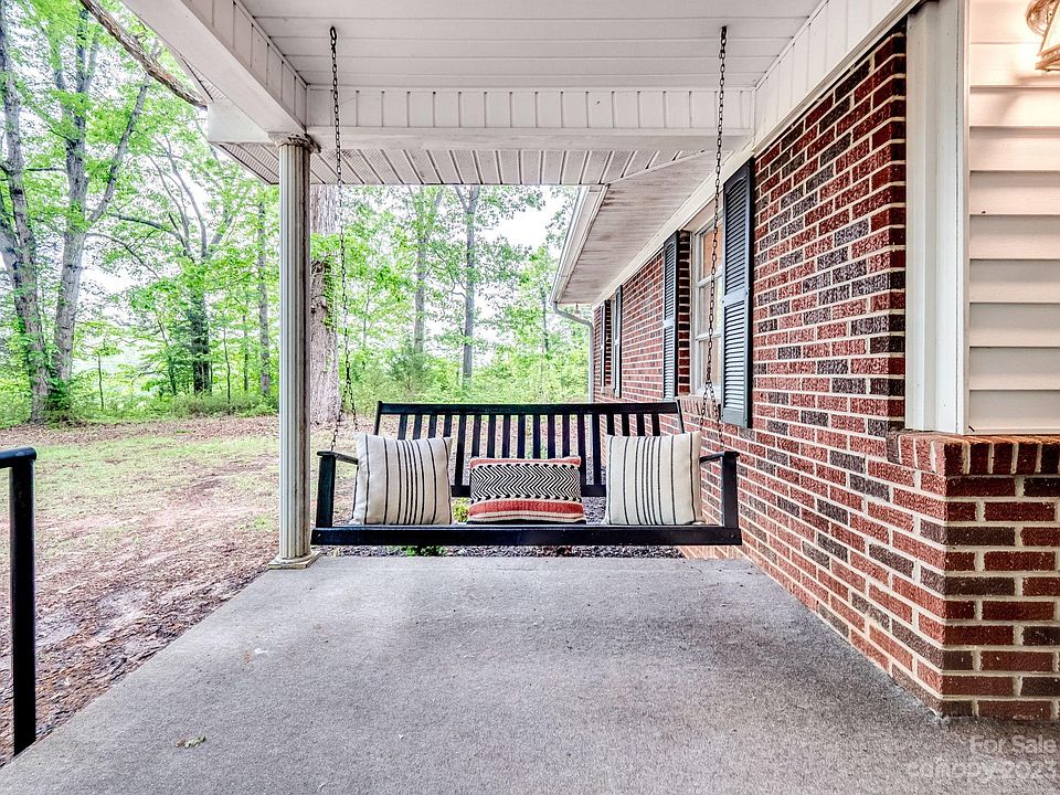 978 S Grandview Rd, Clover, SC 29710 Zillow