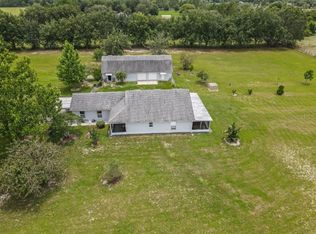 28823 Williams Woods Rd, Tavares, FL 32778