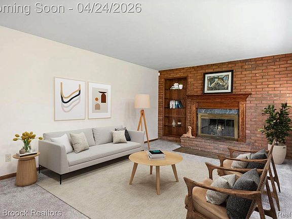 3rd image of 4550 Patrick Rd