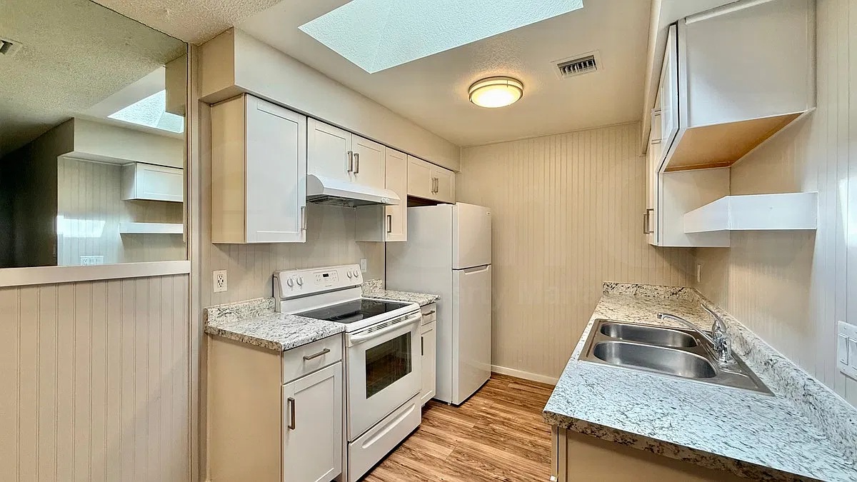 2 bed, 2.0 bath, $1,399 — Photo 3