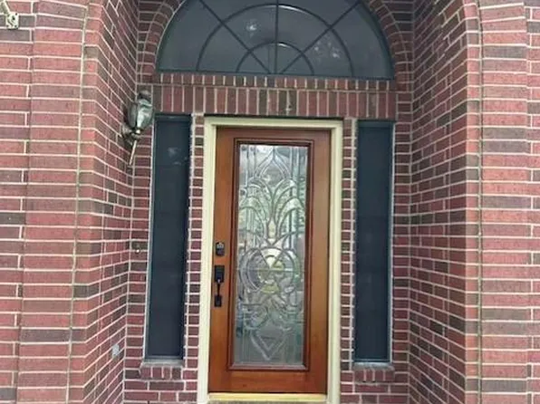 334 Indian Summer Dr, Sugar Land, TX 77479