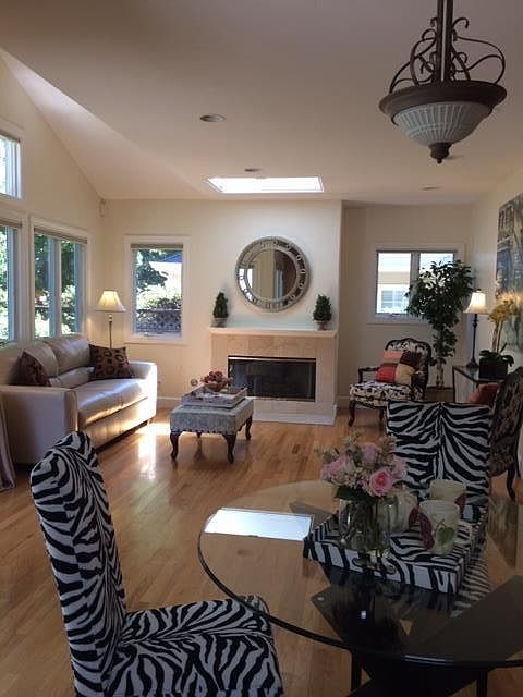 1st image of 20435 Walnut Ave