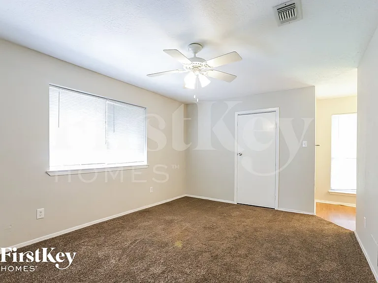 13331 Whitchurch Way — Photo 8