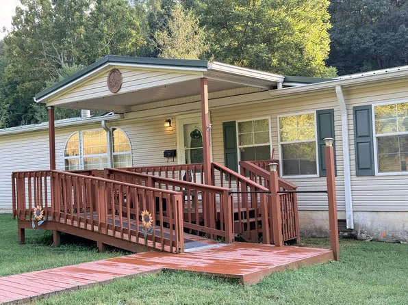561 Mans Hollow Rd, Kingston, TN 37763