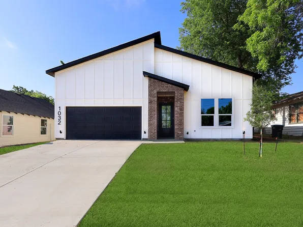 1032 E Harvey Ave, Fort Worth, TX 76104