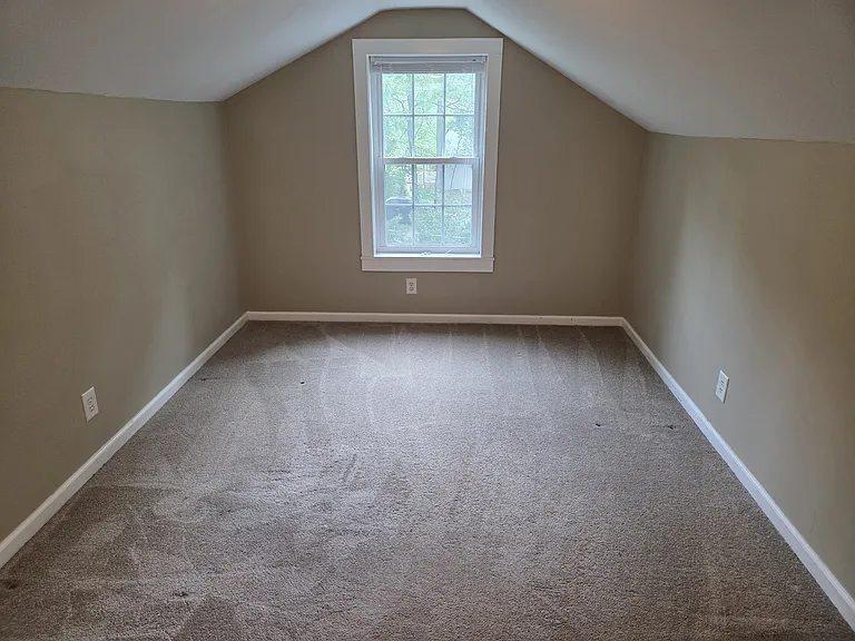 578 Harris St NW — Photo 10
