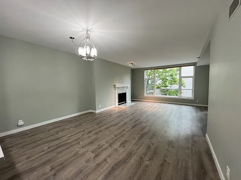 1730 S Harbor Way #303 — Photo 9