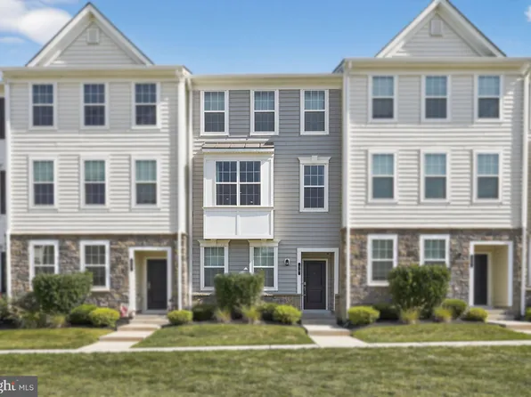 36 Jessop Ln, Hatboro, PA 19040