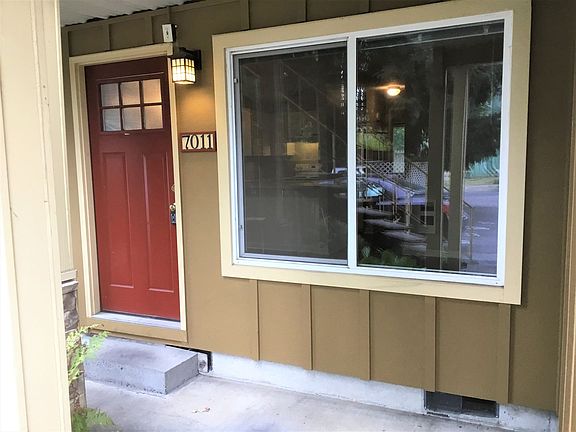 2nd image of 7011-29 N Oswego Ave #7011