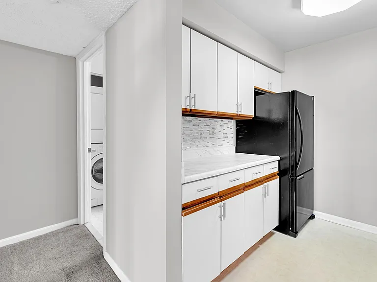 1639 Carriage House Ter #C — Photo 17