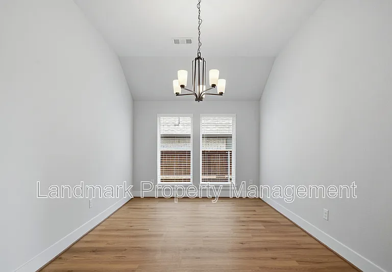 1814 Buckeye Ln — Photo 16