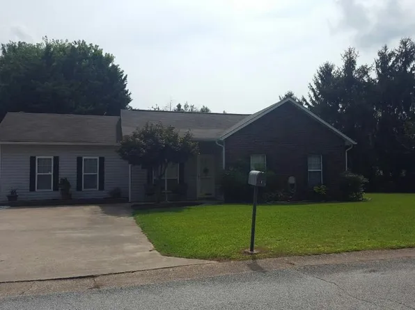 4 Rolling Meadows Dr, Harrison, AR 72601
