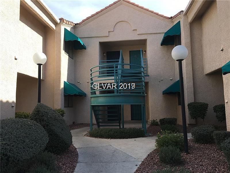 1st image of 4380 Woodpine Dr Unit 104