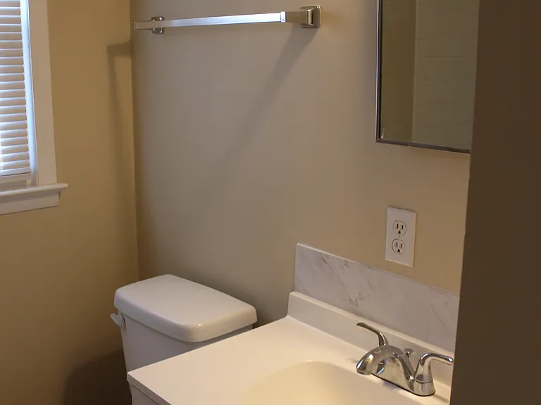 128 Sandy Way — Photo 9