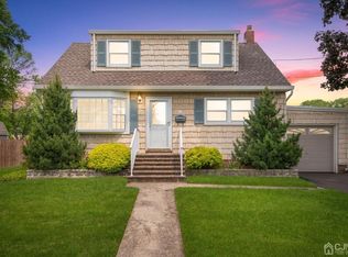 119 Martin Dr, South Plainfield, NJ