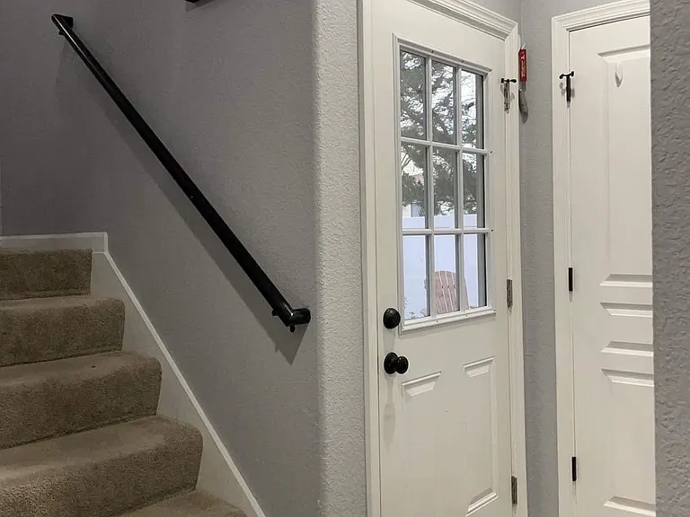 4725 Martinique Ct — Photo 16