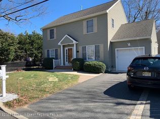 55 Harrison Ave, Brick, NJ 08724