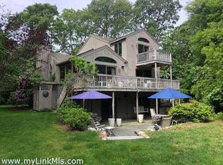 3 Hidden Cove Rd, Oak Bluffs, MA 02557