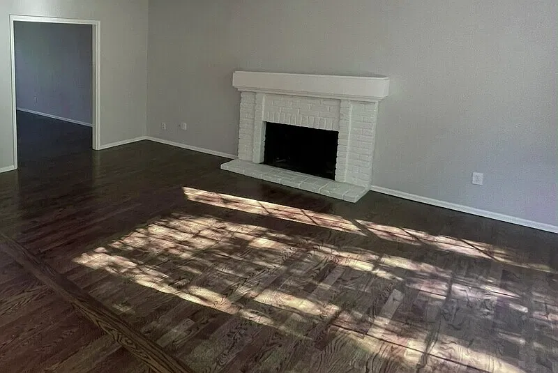 4 bed, 3.0 bath, 2590 sqft, $4,750 — Photo 2